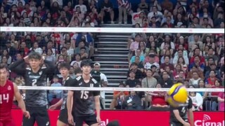 Sức mạnh của cú giao bóng uốn cong!