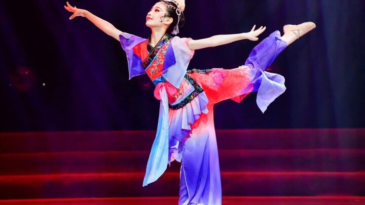 The 2022 National Young Dancer Competition ended successfully and won the Golden Flower Award. I wou