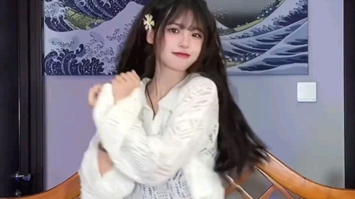 I heard that this dance should be performed with the mouth open, is that true?