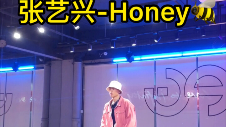 Zhang Yixing-《Honey》Dance Cover