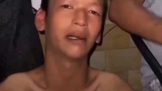 🗿