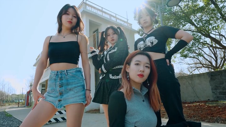 Universitas Pertanian Jiangxi dan Institut Seni Jiangxi bersama-sama menciptakan cover dance lagu ba