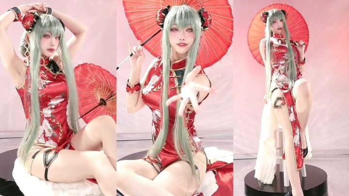 Willful Witch (cc cheongsam cos)