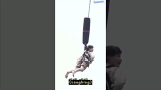 jeonghan's fearless bungee jump with his little tiny scream and his giggles 😭😆 #seventeen #jeonghan