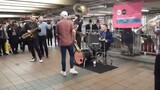 _The coolest_ Saxophone Band _ in Subway Ever 👌