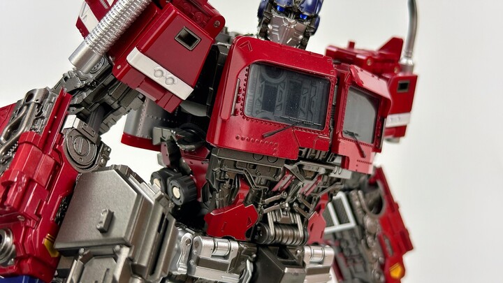 Improved and enlarged MPM12! CE06 movie spin-off Optimus Prime!