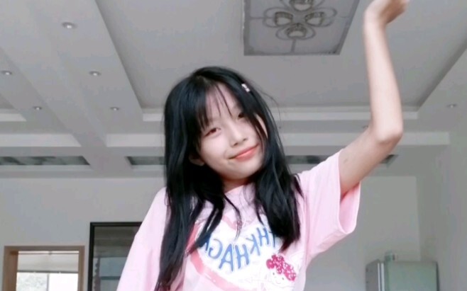 初中生翻跳 somi《 DUMB DUMB》