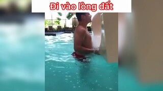 Đi vào lòng đất