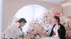 【การฝึกสามี】ฉากฝึกสามีอันโด่งดัง! เขาคุกเข่าลงและสวมแหวนให้ภรรยาด้วยแววตาภาคภูมิใจ!