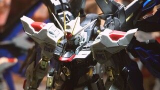 [Super light and shadow/production] The strongest and most handsome Strike Freedom Gundam Taipan MB 