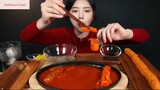 Món Hàn : Thưởng thức cơm cuộn, bánh gạo cay siêu to 6 #mukbang