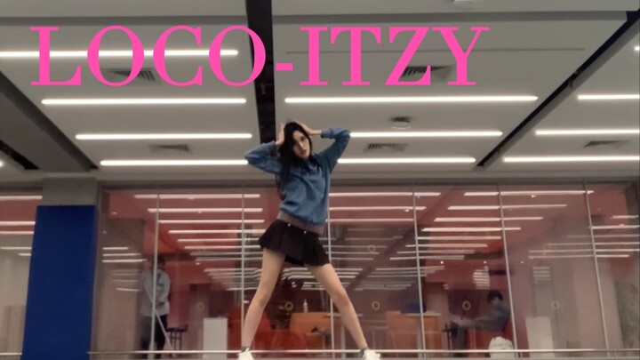 High school students perform LOCO-ITZY cover