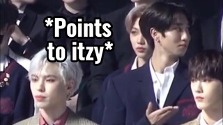 Stray Kids and Itzy being siblings (Mostly 2 HWANG)