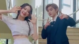 Cousin collaboration! Miyawaki Sakura x Park Sung-hoon's "LE SSERAFIM - FEARLESS" dance video releas