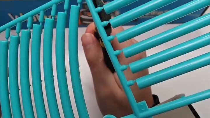 [Unboxing] Immersive building blocks? The mechanical white noise is addictive!