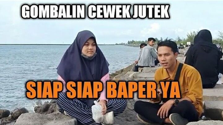 GOMBALIN CEWEK ACEH !! AWAL NYA CUEK BANGET !! TAPI LIHAT ENDING NYA