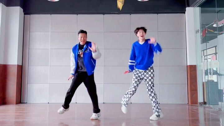 Kedengarannya sangat indah! Tarian Pembakar Lemak Bahagia Liu Yaowen dan Song Yaxuan "Kembang Api Te