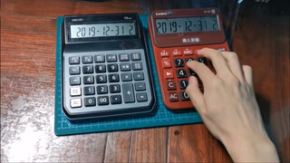 [Wang Cai WC] Memainkan "Turun Gunung (Xia Shan) dengan dua kalkulator