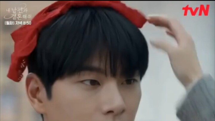 Marry My Husband episode 10 [Eng sub] (special scene) this red underwear looks so good on his head😂