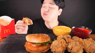 Mukbang Burger Mc Donal và gà rán #food