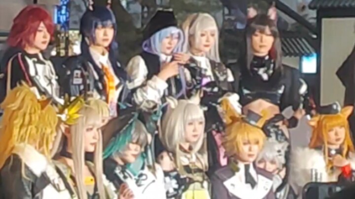 Arknights official cosplay group photo on the last day of the carnival