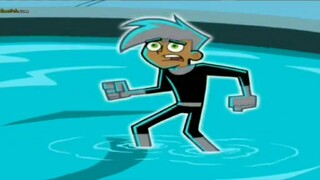 danny phantom đổi trạng thái từ màu đen thành chữ d