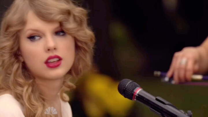 "คุณภาพระดับ 4k" Taylor Swift--Back To December กลับสู่ New York