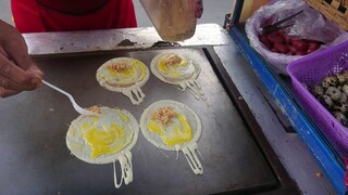 Thai Street Food Pancake with Quail eggs ขนมโตเกียว ไข่นกกระทา ชิ้นละ 5 บาท ถูกและอร่อยมาก