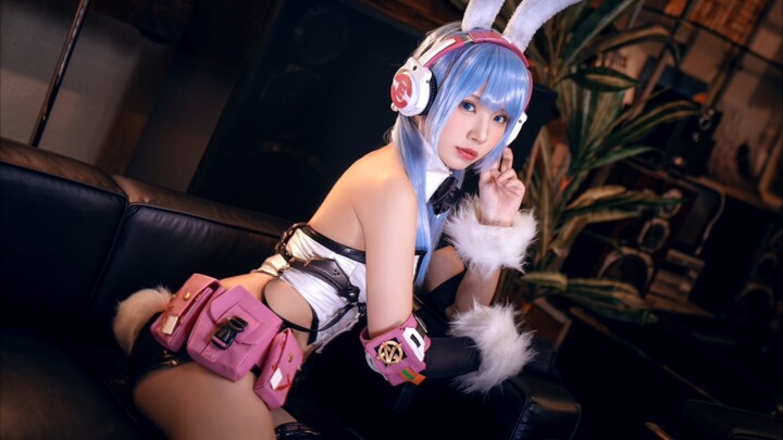 [The most beautiful Miss Coser] Today is also a cute little bunny