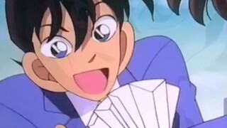 Detektif Conan: Kudo Shinichi, apakah kamu pernah menjalani operasi plastik? Dimana wajah labu lilin