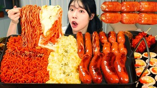 ASMR MUKBANG| 직접 만든 불닭볶음면 양념치킨 소세지 김밥 먹방 & 레시피 SAUSAGES AND FIRE NOODLES EATING