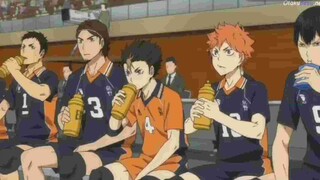 Haikyu_Sugawara dibuat Salting sama manager cantik 😂