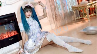 Kelinci Stocking Putih di Rumah 🐰 Suka! Salju! Sihir Sungguhan ❄️ [Xiao Wu]