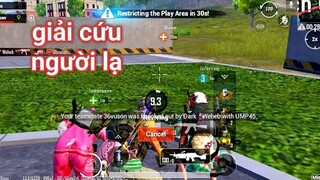 PUBG Mobile - Mặc Đồ Cùi Bắp Vẫn Có Người Yêu Là Có Thật | Tình Yêu Cổ Tích PUBG