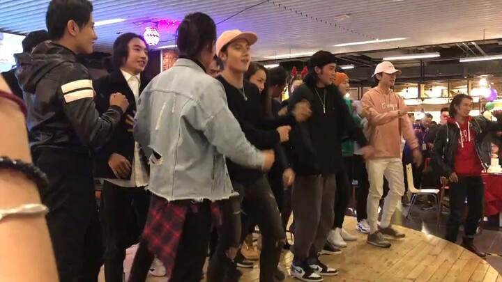 Fei Xiang's birthday, the famous dance king punishes Zhou from 1
