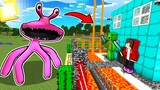 PINK RAINBOW FRIEND vs Security House - Minecraft gameplay by Mikey and JJ (Maizen Parody)