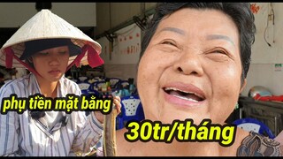 Bé Duyên cà tím mỡ hành đòi phụ tiền mặt bằng mà cô Ba Chiến hào sảng không lấy một đồng