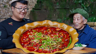 Appetizing Poached Pork Kidneys in Hot Chili Oil with Chinese Chives