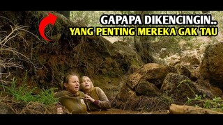 Nyasar di hutan pedalaman dan dikejar tanpa henti oleh kelompok pemakan jeroan wanita