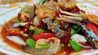 ตำปูม้ากุ้งสดสะตอ | ตำกินเองแซ่บๆนัวๆ ยั่วน้ำลายแตก 🤤 สุดยอดอิหลีจ้า