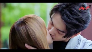 #FallingIntoYourSmile - Kiss scene cut มาใหม่ เต็มๆ เรื่อง