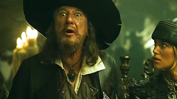 Thuyền trưởng Jack Sparrow: Đánh không lại hắn thì chạy đi, chờ bị đánh à?