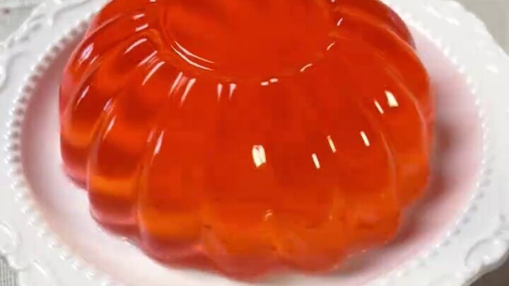 This is the jelly I craved for a long time in my childhood! I don't believe you haven't seen it