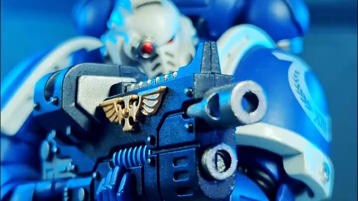 เพื่อความกล้าหาญและศักดิ์ศรี! [Warhammer 40K Ultramarine Stop Motion Animation]