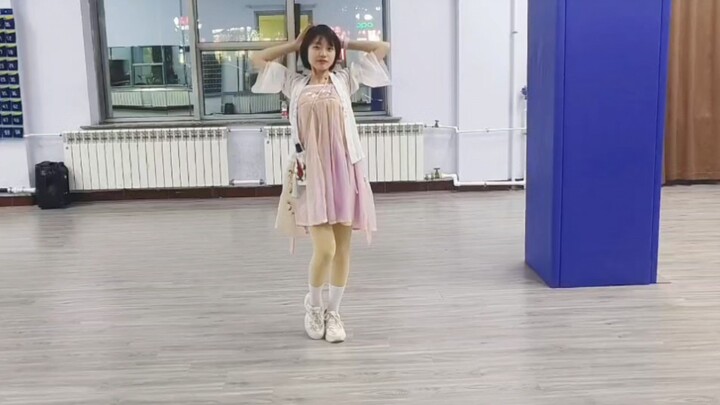 Dance "Flowers and Moons Come in Pairs", cover