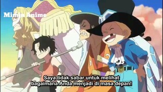 Kilas balik Ace, Luffy dan Sabo waktu kecil bersamaan dengan Shirohige, Roger dan Oden