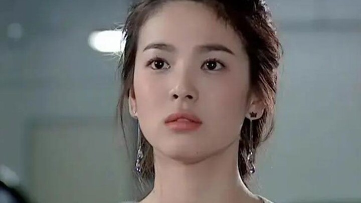 [Song Hye Kyo] Changes in appearance between the ages of 16 and 41