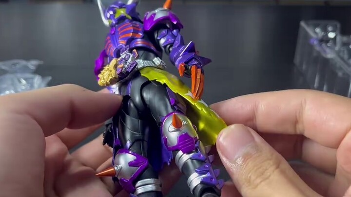 ผู้คลั่งไคล้ Niu Niu ไม่กลัวความยากลำบาก! รีวิวแกะกล่อง SHF Kamen Rider Bull Frenzy