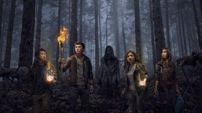 Review Film "Alas Pati": Teror Mistik di Hutan Kematian yang Mencekam