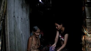 VIRAL❗❗ SEPERTI INI LAH KONDISI NENEK YANG HIDUP SEBATANG KARA DI PEDALAMAN KALIMANTAN